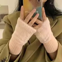 Halvvantar för Kvinnor – Mjuka, Värmande och Superstylish