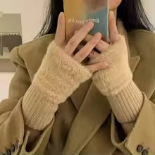 Halvvantar för Kvinnor – Mjuka, Värmande och Superstylish